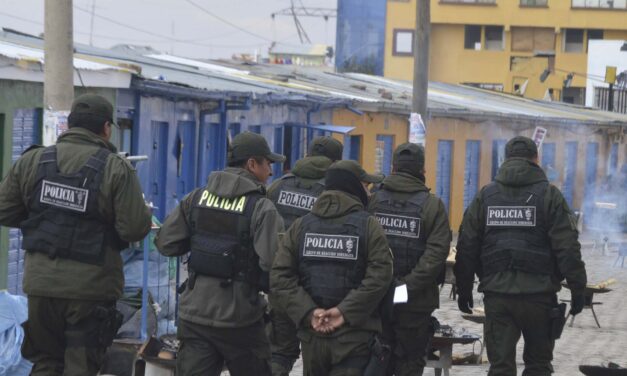 AUSENCIA POLICIAL EN EL DISTRITO # 10