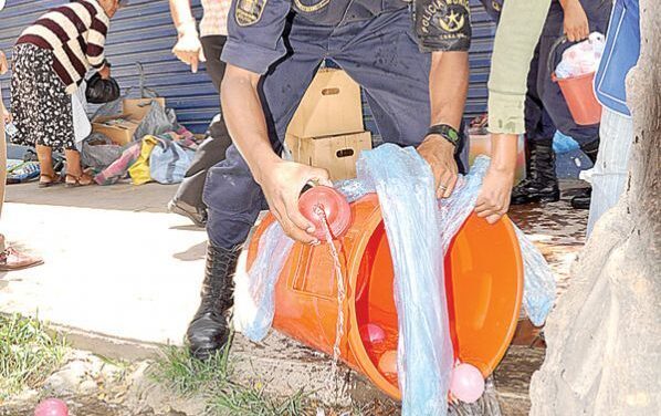 INTENDENCIA APLICA CONTROL PARA EVITAR EL JUEGO CON AGUA
