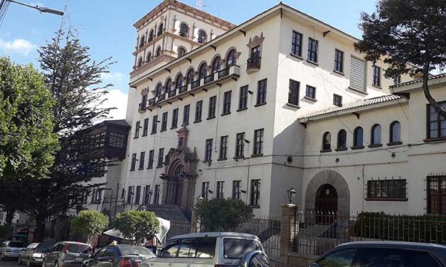 LA UNIVERSIDAD SE PRONUNCIA SOBRE EL LITIO