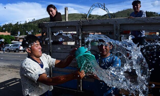 AAPOS INSTA A CUIDAR EL AGUA POTABLE DURANTE LAS FIESTAS DE LOS CARNAVALES