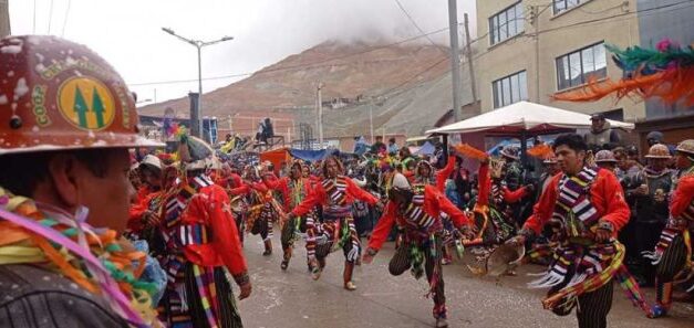 SEDES IMPLEMENTA CONTROLES EN ALIMENTOS Y BEBIDAS POR EL CARNAVAL MINERO