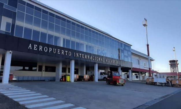 MIENTRAS EL AREOPUERTO DE SUCRE RECIBIRÁ 64 MILLONES PARA SU MODERNIZACIÓN, EL DE POTOSÍ NO AVANZA EN SU CONSTRUCCIÓN Y ESTÁ PARALIZADO 7 MESES POR FALTA DE RECURSOS