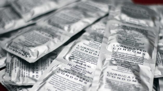 SALUD DISTRIBUIRA MÁS DE 10 PRESERVATIVOS PARA FORTALECER PROGRAMA DE PREVENCIÓN DEL VIH EN POTOSÍ