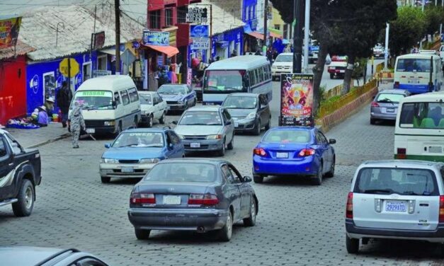 ALCALDÍA POTOSINA REALIZA OPERATIVOS SORPRESA DE CONTROL SOBRE COBROS EXCESIVOS DE PASAJES DE LOS TAXIS