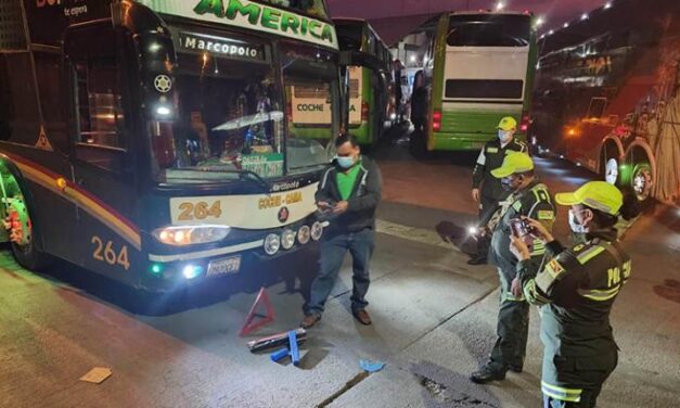 TRÁNSITO REFUERZA EL CONTROL EN LA TERMINAL DE BUSES DE POTOSÍ