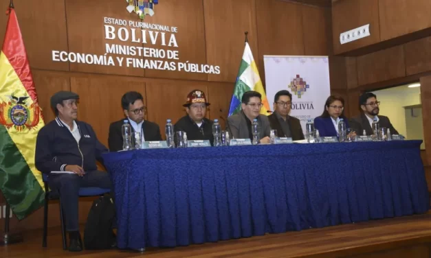 EMPRESARIOS RECHAZAN PROPUESTAS DE AUMENTO SALARIAL Y PIDEN SER ESCUCHADOS