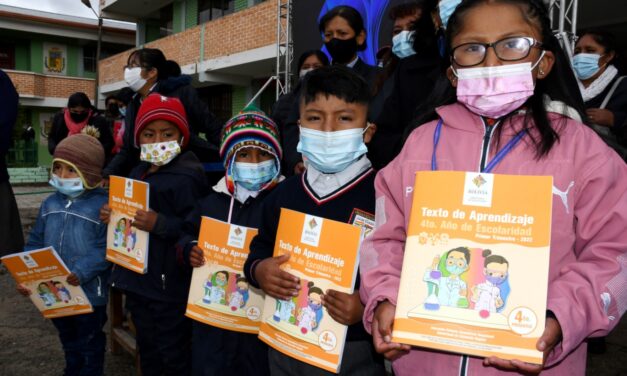 EDUCACIÓN ENTREGARÁ MÁS DE 216 MIL TEXTOS A ESTUDIANTES