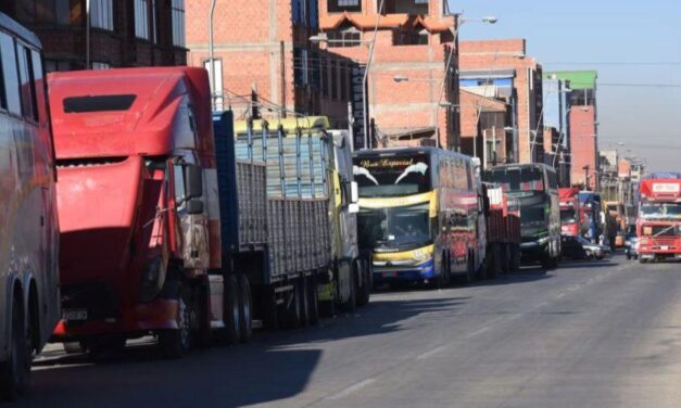 EL TRANSPORTE LAMENTA EL MAL ESTADO DE LA CARRETERA EN EL DEPARTAMENTO DE POTOSÍ