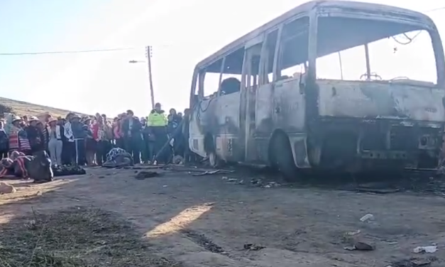 DOS PERSONAS INVESTIGADAS POR LA EXPLOSIÓN DE UN BUS ESCOLAR