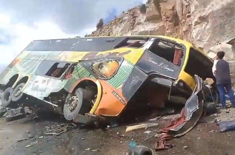 TRÁNSITO REGISTRA ACCIDENTE EN LA DIAGONAL JAIME MENDOZA