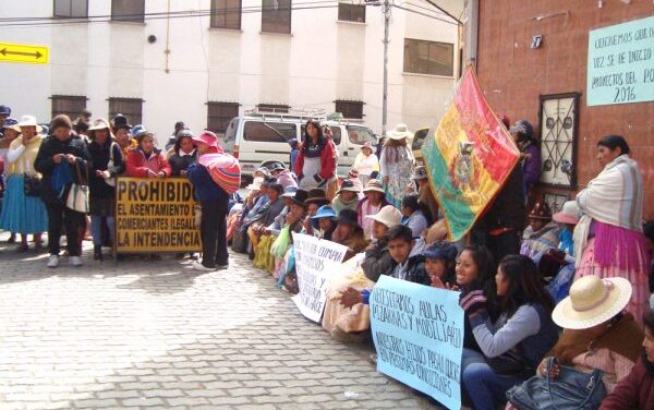 PADRES DE FAMILIA EXIGEN MANTENIMIENTO URGENTE DE INFRAESTRUCTURA EDUCATIVA