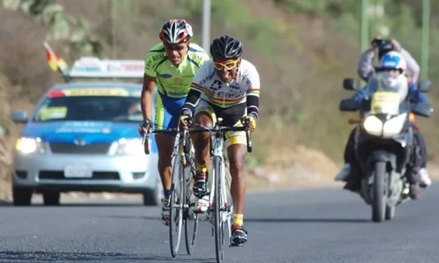 LANZAN CARRERA CICLÍSTICA