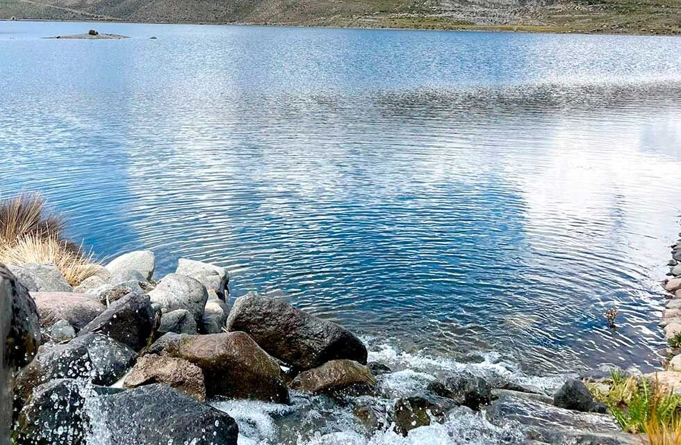 BAJO CAUDAL EN LAGUNA SAN SEBASTIÁN AFECTA DISTRIBUCIÓN DE AGUA