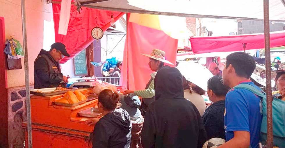 ESCASEZ DE PRODUCTOS EN POTOSÍ DEBIDO A BLOQUEOS