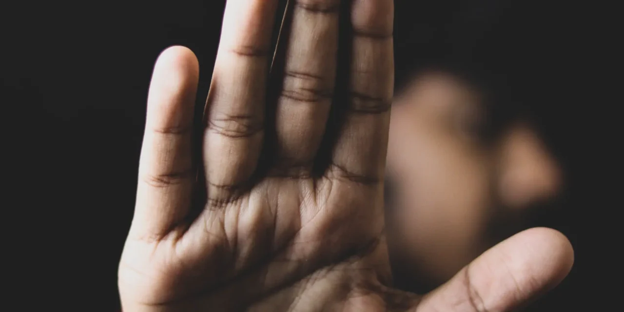 JOVEN DE 18 AÑOS ES VÍCTIMA DE VIOLACIÓN EN LA ZONA ALTA DE POTOSÍ