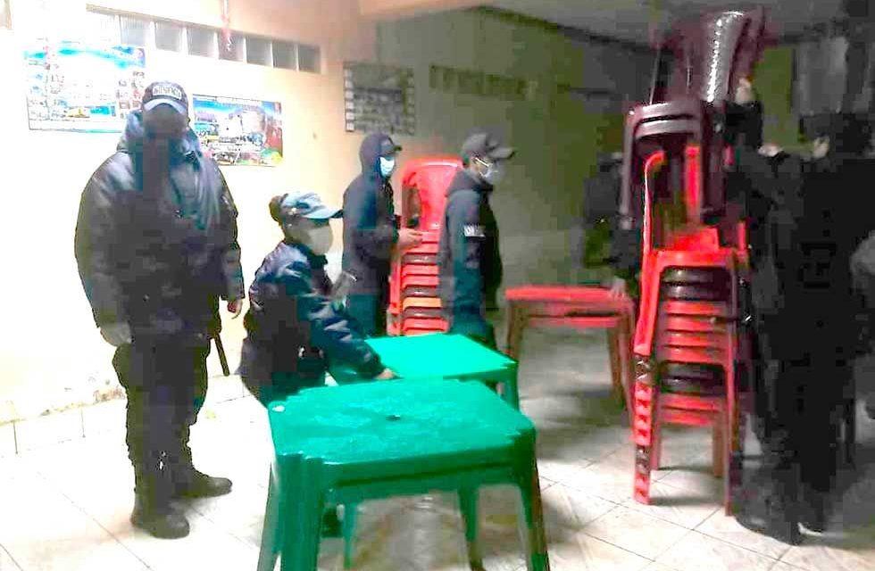 INTENDENCIA MUNICIPAL CLAUSURÓ DOS CANTINAS CLANDESTINAS EN LA ZONA MAINERS