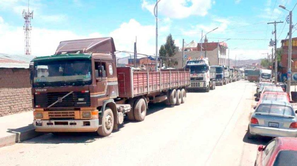 LAS EMPRESAS DE POTOSÍ REDUCEN NUEVAMENTE SU OPERACIÓN POR FALTA DE COMBUSTIBLE