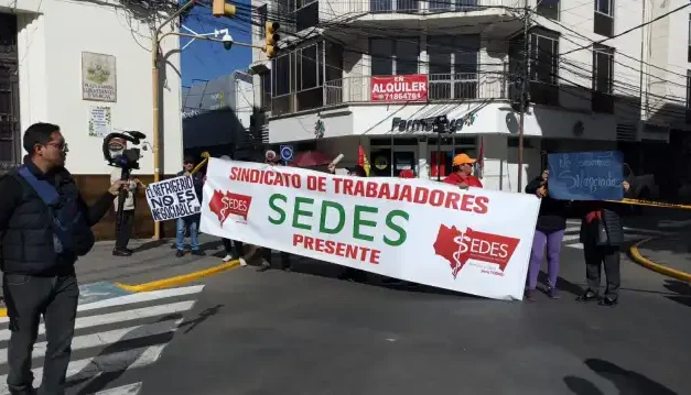 TRABAJADORES DE SALUD PÚBLICA INICIAN MOVILIZACIONES EN DEFENSA DE SUS DERECHOS