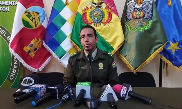 ACCIDENTE DE TRÁNSITO EN SAN CRISTÓBAL DEJA DOS FALLECIDOS Y CUATRO HERIDOS