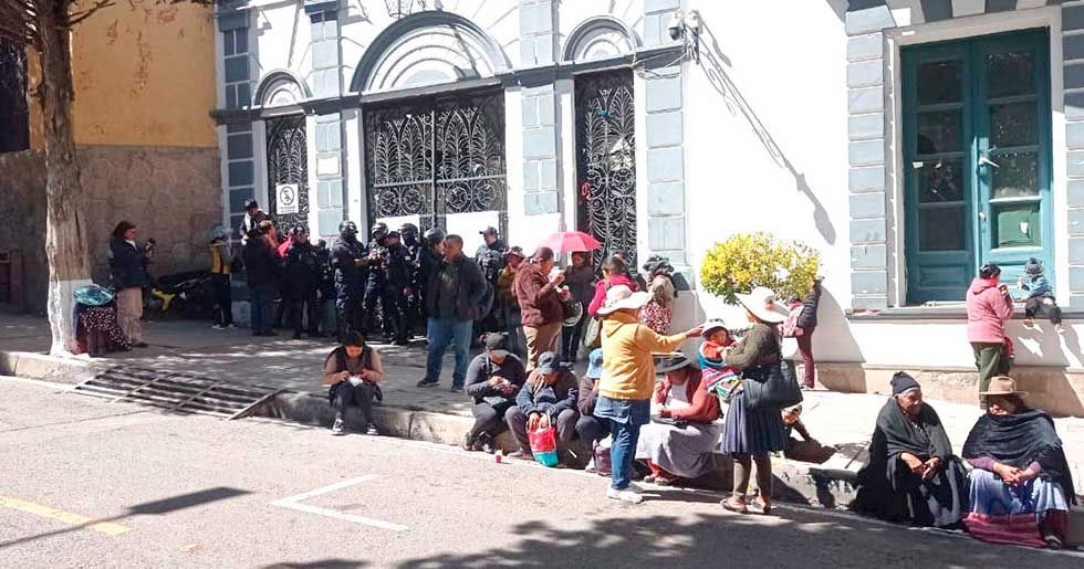 DENUNCIAN REDUCCIÓN ARBITRARIA DEL POA EN JUNTAS VECINALES DEL DISTRITO N°5