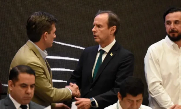 CANDIDATOS PRESIDENCIALES OPTAN POR LA GUERRA SUCIA