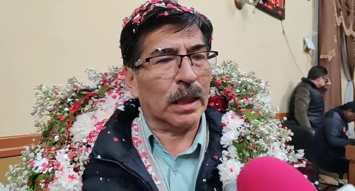 DENUNCIAN QUE FEDJUVE PRESENTÓ NOTA CON SELLOS FALSIFICADOS PARA CAMBIAR AL ALCALDE INTERINO
