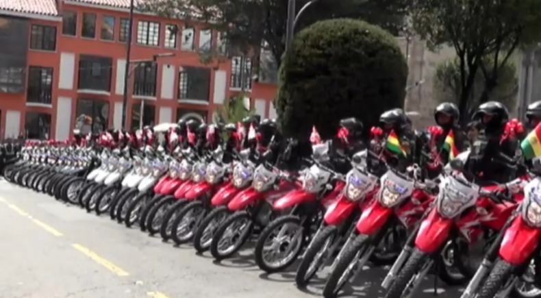 GOBERNACIÓN DE POTOSÍ ENTREGA NUEVO MÓDULO POLICIAL Y PREPARA EQUIPAMIENTO PARA FORTALECER LA SEGURIDAD CIUDADANA