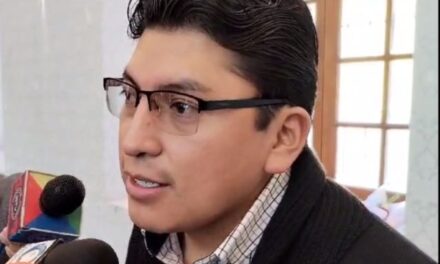 GOBERNADOR ENTREGA E INICIA IMPORTANTES PROYECTOS PARA EL DESARROLLO DEL DEPARTAMENTO DE POTOSÍ