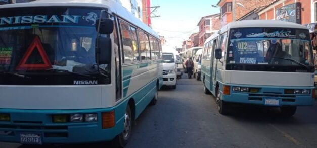 TRANSPORTE PIDE MANTENER EL PASAJE EN BS. 3,50