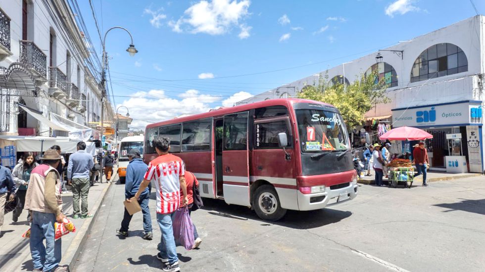 EL PASAJE DEL TRANSPORTE EN POTOSÍ ES SOLO TRANSITORIO