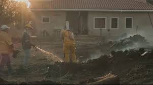 SE REGISTRÓ UN INCENDIO DE CONSIDERACIÓN EN UN DOMICILIO DE VILLAZÓN