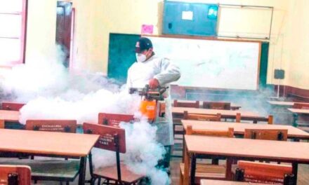 RETORNO SEGURO A CLASES: SEDES PONE EN MARCHA LA DESINFECCIÓN DE UNIDADES EDUCATIVAS EN EL ÁREA URBANA