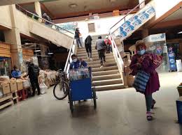 COMERCIANTES DENUNCIAN ATENTADO CONTRA LA POBLACIÓN POR MOVILIZACIONES DEL TRANSPORTE