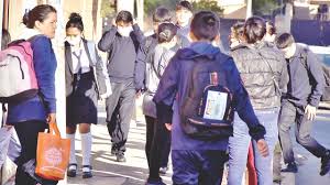 DISMINUYEN LOS RESFRÍOS, PERO ALERTAN POR VARICELA EN TRES COLEGIOS