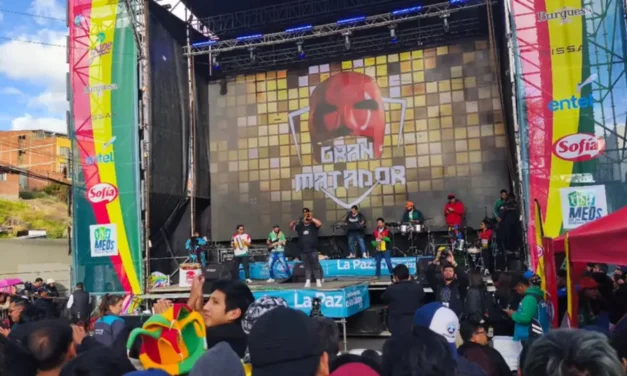 CONFIRMAN SERENATA POR EL 1RO DE ABRIL Y PANTALLAS GIGANTES PARA EL PARTIDO DE BOLIVIA