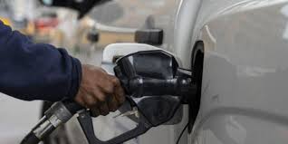 CHÓFERES PIDEN INCREMENTAR EL CUPO DE COMBUSTIBLE LOS FINES DE SEMANA