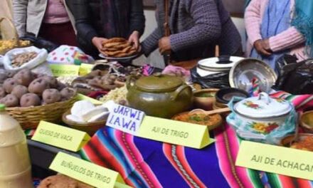COMUNARIOS INVITAN A LA FERIA DE PASCUAS EN YOCALLA