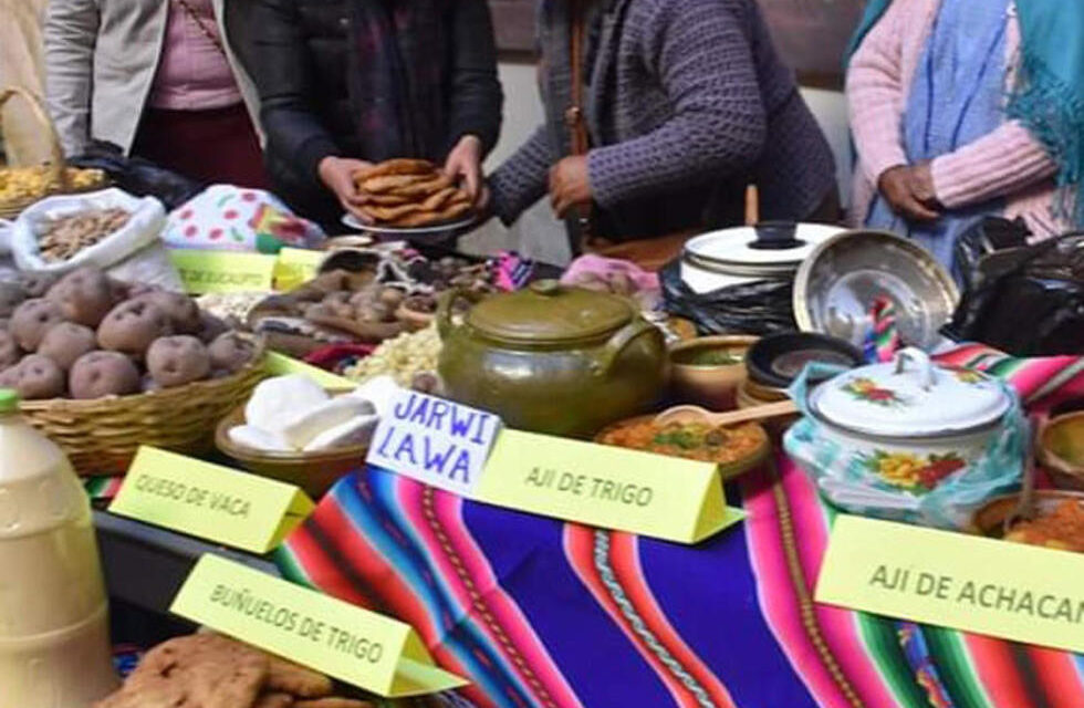 COMUNARIOS INVITAN A LA FERIA DE PASCUAS EN YOCALLA