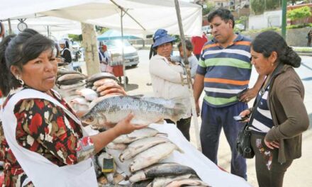 VENTA DE PESCADO SE INCREMENTA POR SEMANA SANTA CON PRECIOS VARIABLES