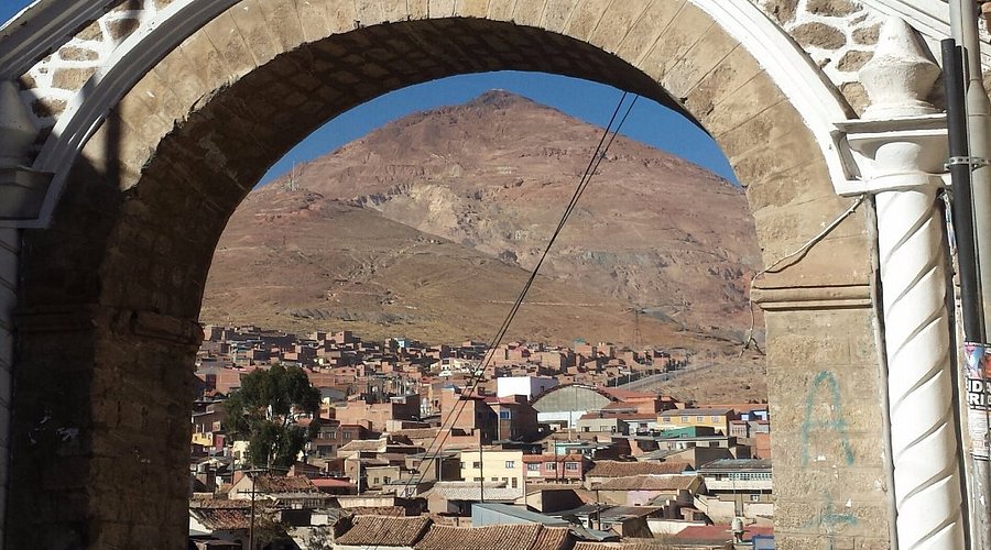 PADRE DE FAMILIA SUFRE GRAVE LESIÓN EN EL ARCO DE COBIJA Y RESPONSABLE SE NIEGA A PAGAR LOS GASTOS MÉDICOS