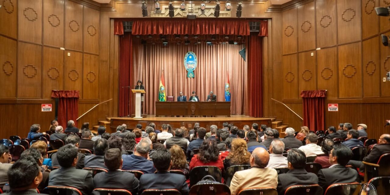 SE VIENE EL CONGRESO NACIONAL DE DOCENTES UNIVERSITARIOS