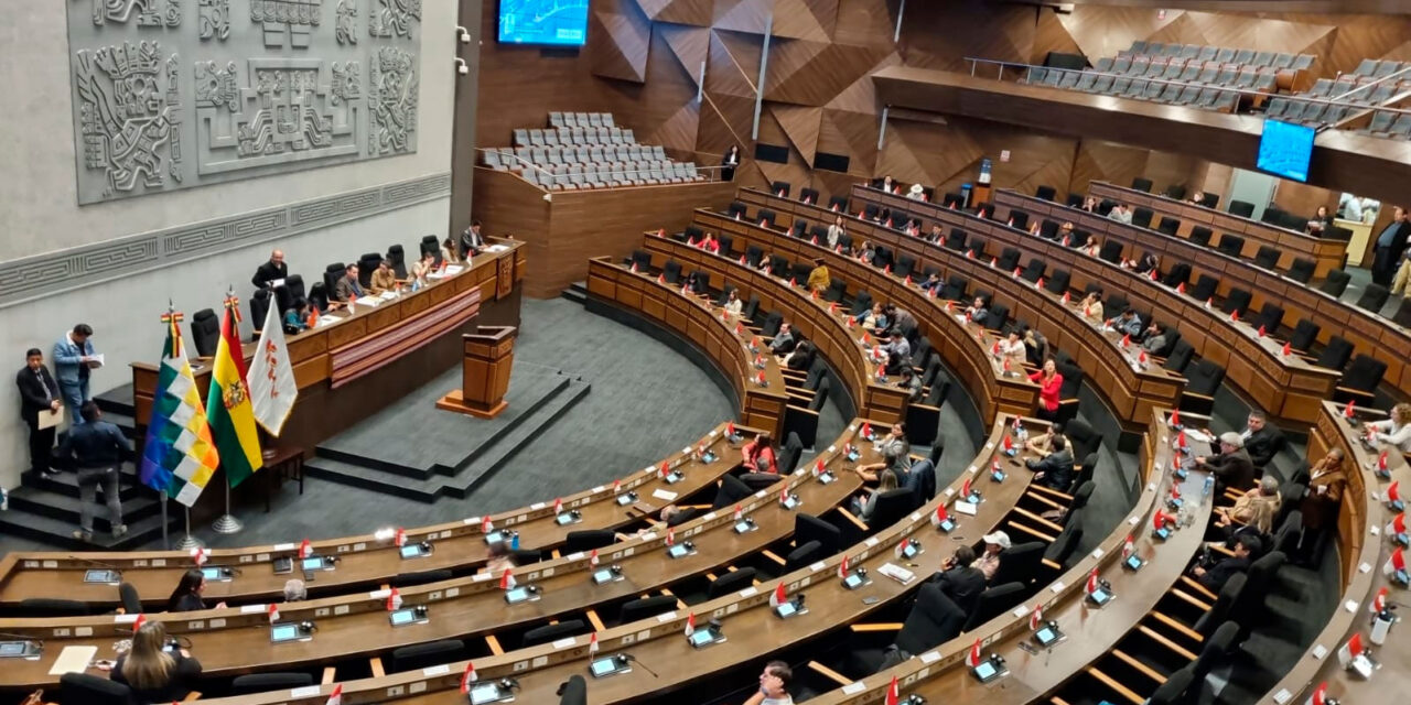 Lara suspende interpelación: no hubo quórum ni presencia del ministro cuestionado