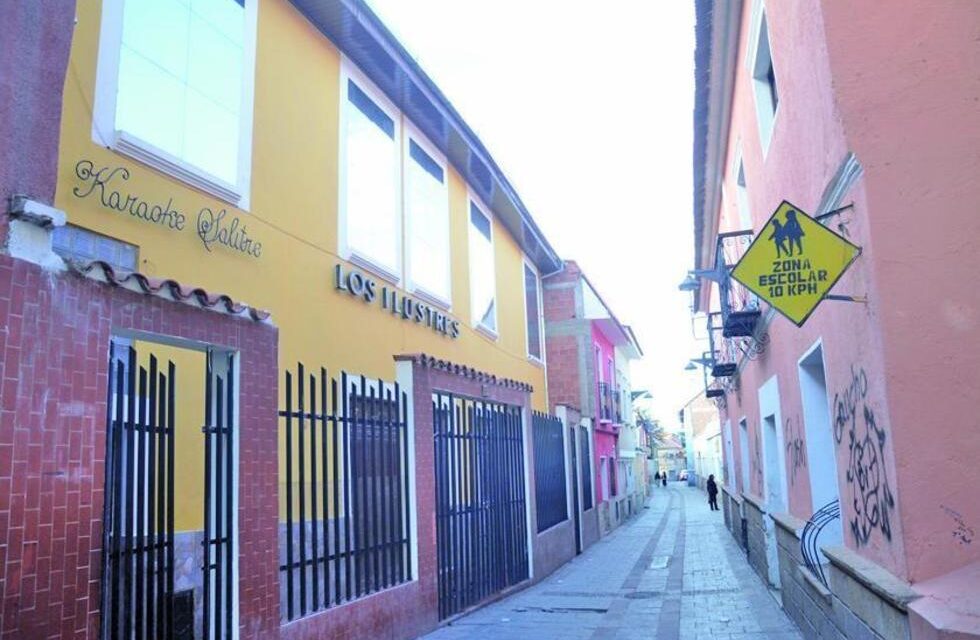 DEFENSORIAS «MUNICIPALES CONFIRMA AGRESIÓN EN EL COLEGIO GÉNESIS»