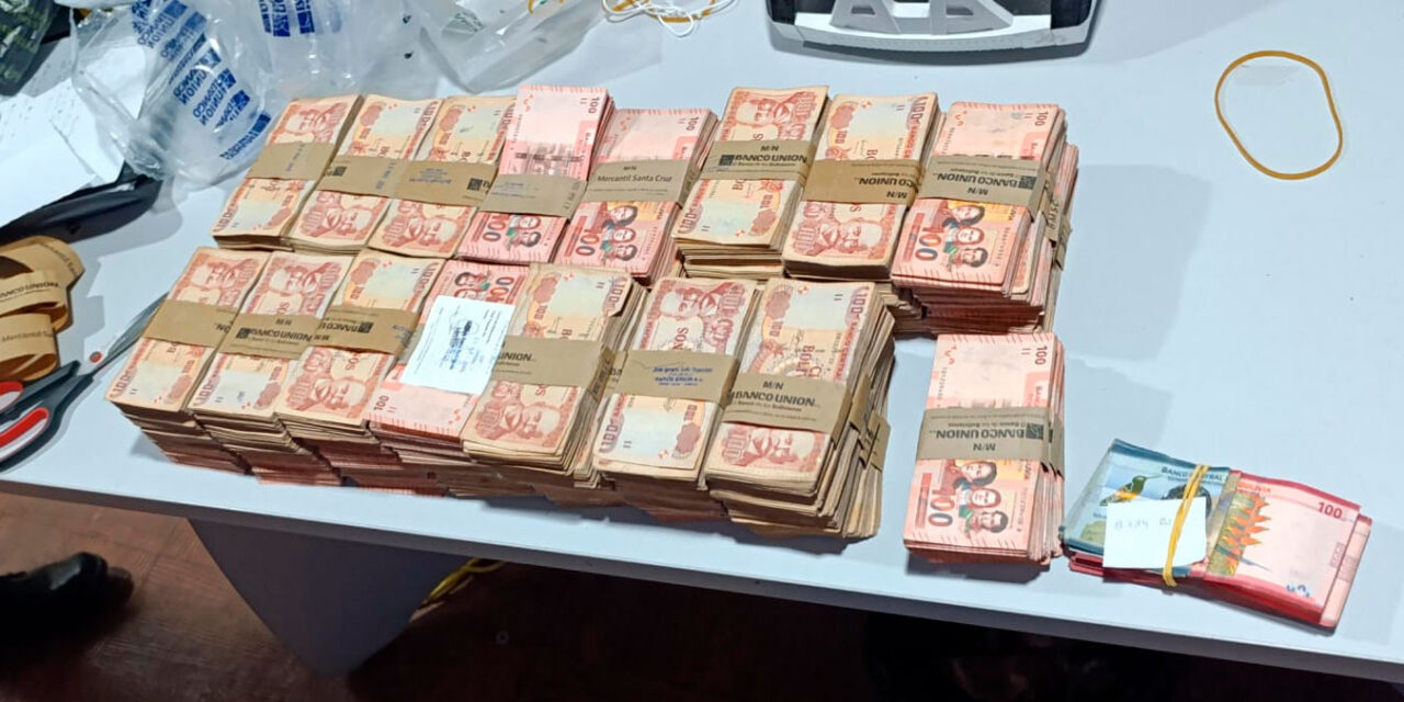 Aprehenden a sujeto en posesión de casi cinco millones de bolivianos en La Paz