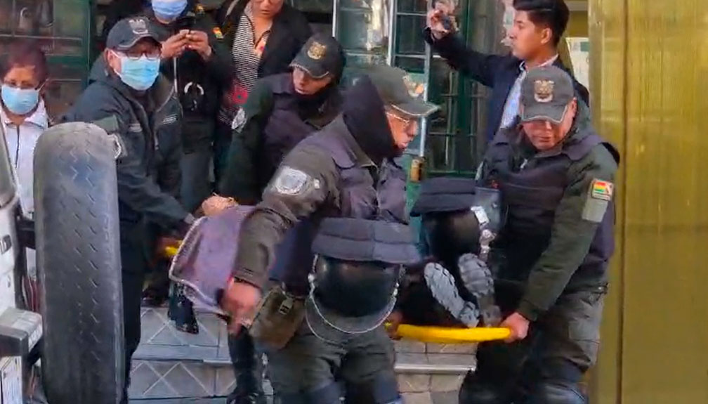 Conflicto: Registran 11 policías heridos y suman 127 los aprehendidos y arrestados