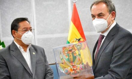Chat de Zapatero en caso de uso de influencias: “hay que hablar con el presidente de Bolivia”