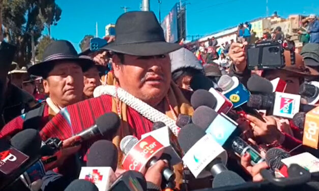 Ejecutivo de la ‘Tupac’ dice que al Gobierno le queda dos caminos: renunciar o convulsión