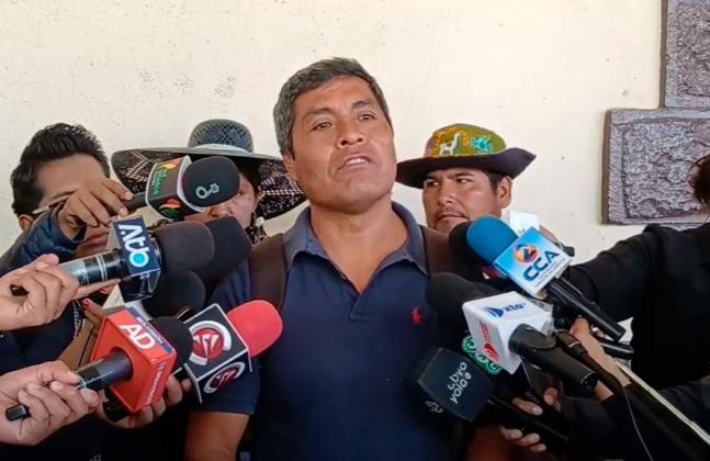 Evismo insiste con mantener bloqueos: “vamos a estar un año si Rodrigo Paz quiere”