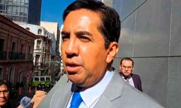 Ministro Bascopé critica “selectividad” de la Fiscalía: desproporcionada con Medinaceli y contemplativa con otros