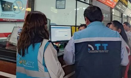 PASAJEROS DEBEN DENUNCIAR COBROS EXCESIVOS EN LA TERMINAL DE BUSES